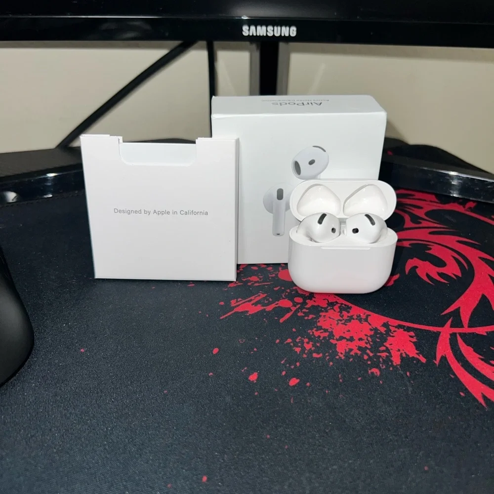 Apple White AirPods Pro 4nd Gen Wireless Headset